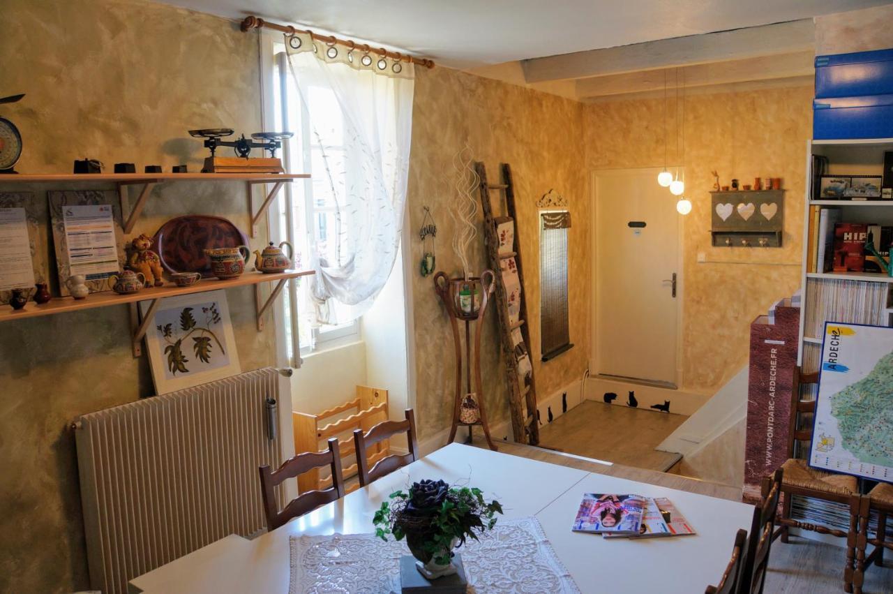Maison Du Manoir วัลลงปงต์ดาร์ก ภายนอก รูปภาพ