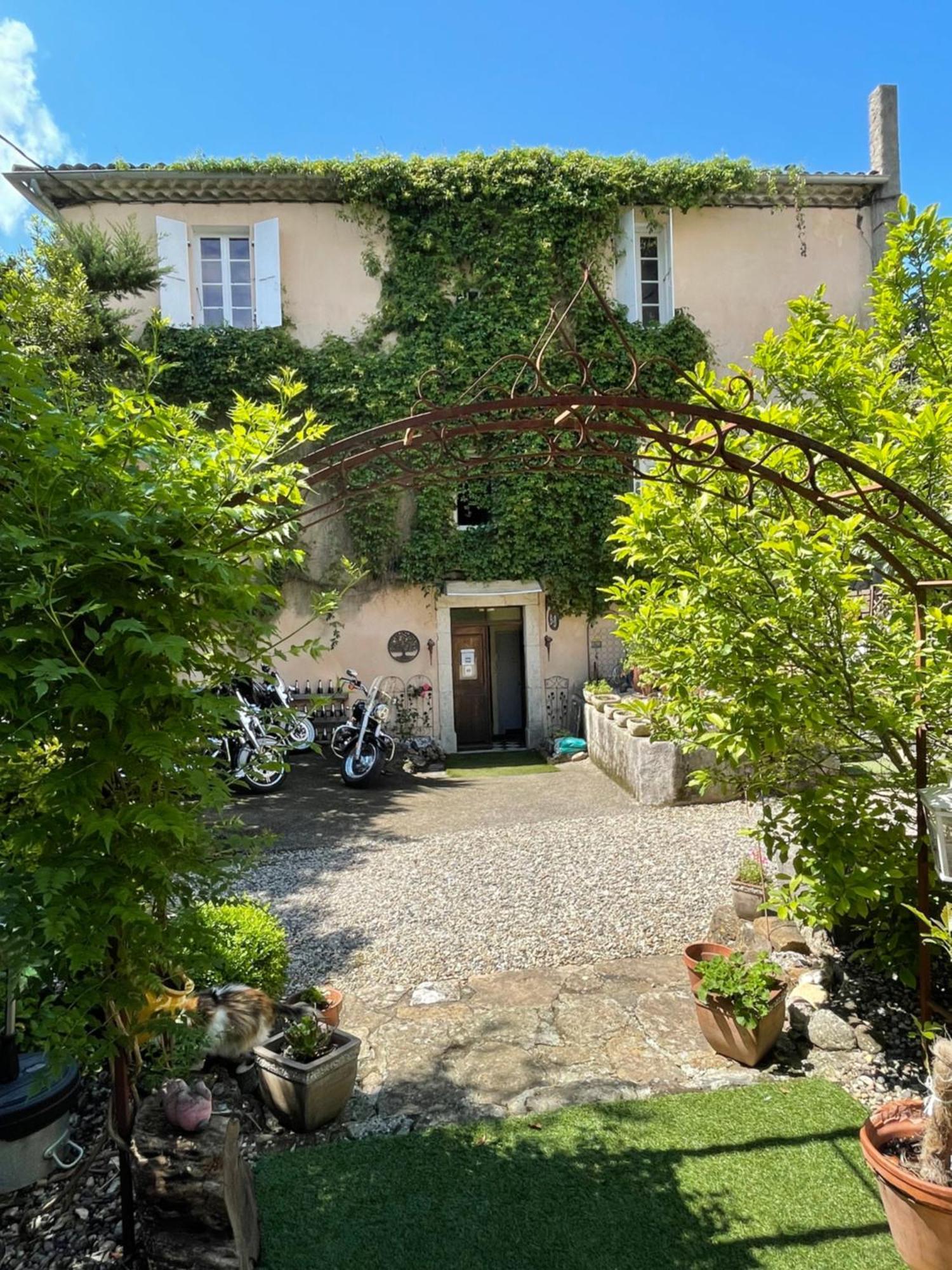Maison Du Manoir วัลลงปงต์ดาร์ก ภายนอก รูปภาพ